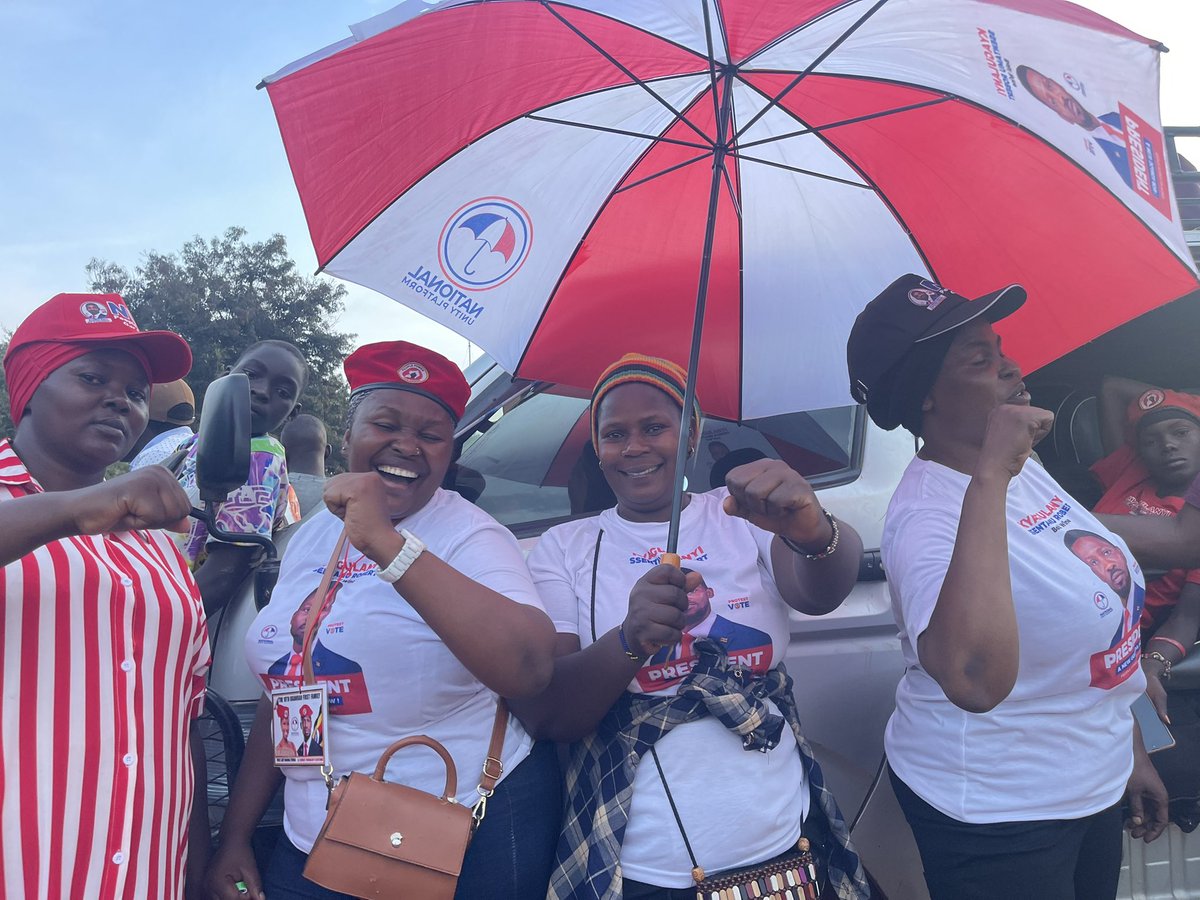 Namutyaba1's tweet photo. Langi brothers and sisters have taken this so personal! We are uniting as a generation. We refuse to be tied to the past. We are focusing at building a united Uganda! https://t.co/oxvONaaZcL