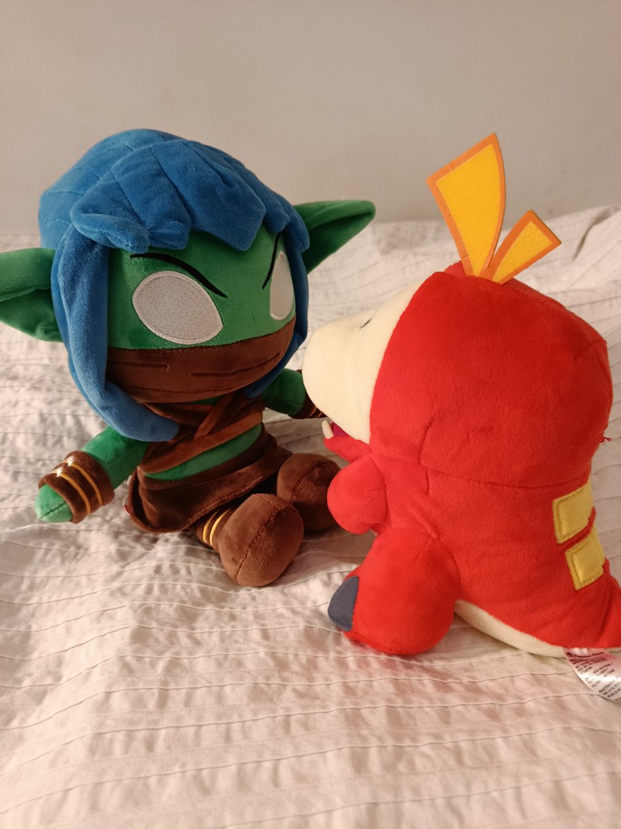 kalfuyama's tweet image. I wonder what they&apos;re talking about