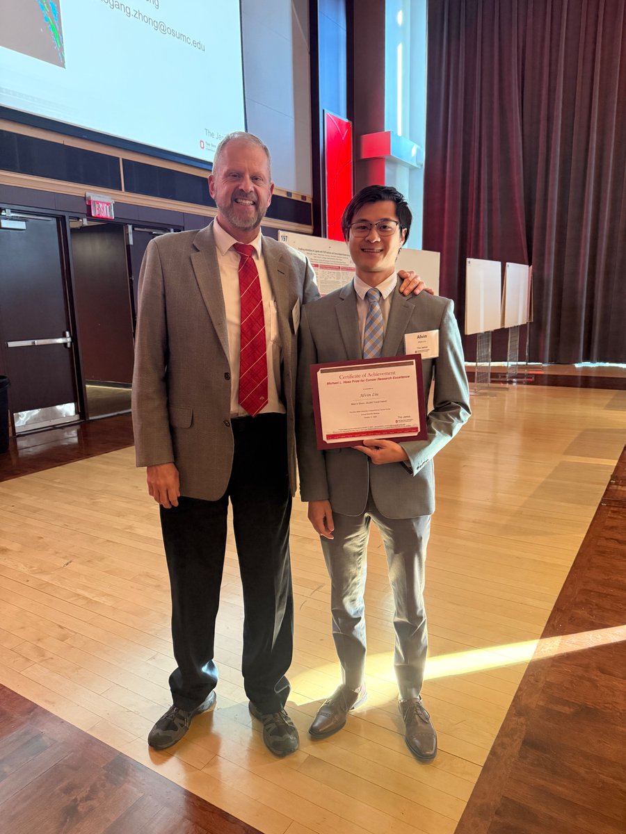 CarsonLabOSU's tweet image. Congratulations to Alvin Liu! Alvin, an MSTP student in our lab, recently won the Michael L Hess Prize for Cancer Research Excellence at the 2025 James Annual Scientific Meeting. Way to go, Alvin!