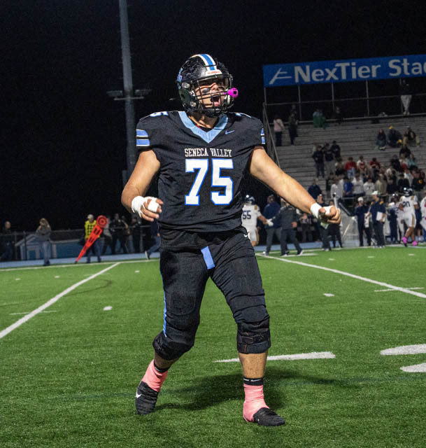 Check out my full senior season highlights
LG
6’4 
290 

hudl.com/video/3/194151…

<a href="/SVRaiderFB/">SenecaValleyFB</a> <a href="/coachdonnyholl/">Donny Holl</a> <a href="/Barclay_64/">Don Barclay</a> <a href="/7Twice/">Cøåċħ B¥røn’s $0.02</a> <a href="/WPIAL_Insider/">WPIAL Insider</a> <a href="/PA_TodaySports/">PA Today</a> <a href="/210ths/">2Tenths Speed & Agility</a> <a href="/PRZVicCastillo/">VicCastilloPRZ</a> <a href="/DAWGHZERECRUITS/">Dawg House Recruiting</a>