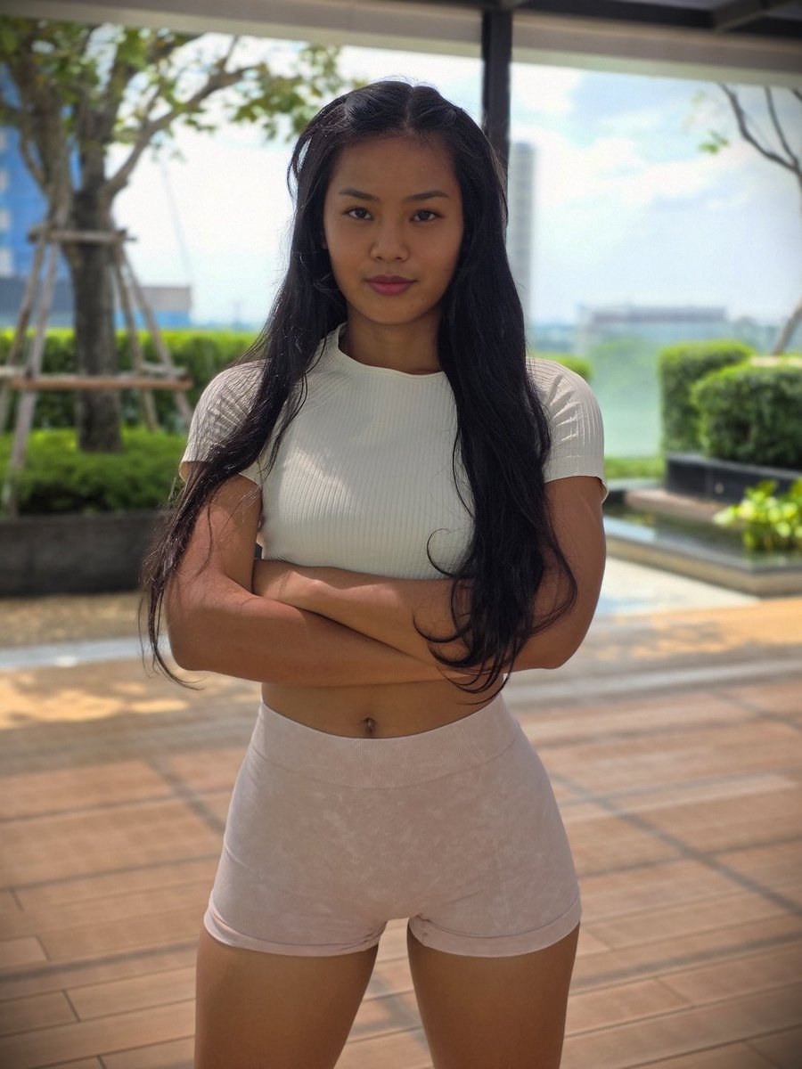 itzlinazhao's tweet image. do men find gym girls attractive?