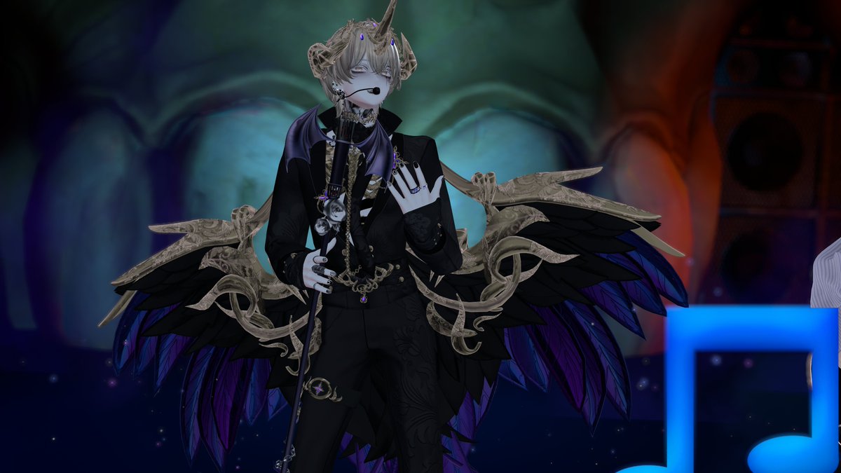 NO PLANSが披露される曲で個人的に一番きたのが

GLAYの誘惑でした。

見事な歌い出しに思わず「好きぃ！！！」と声が出るくらいに！！！

是非また聞きたい

#すぷが #VRC_NOPLANS