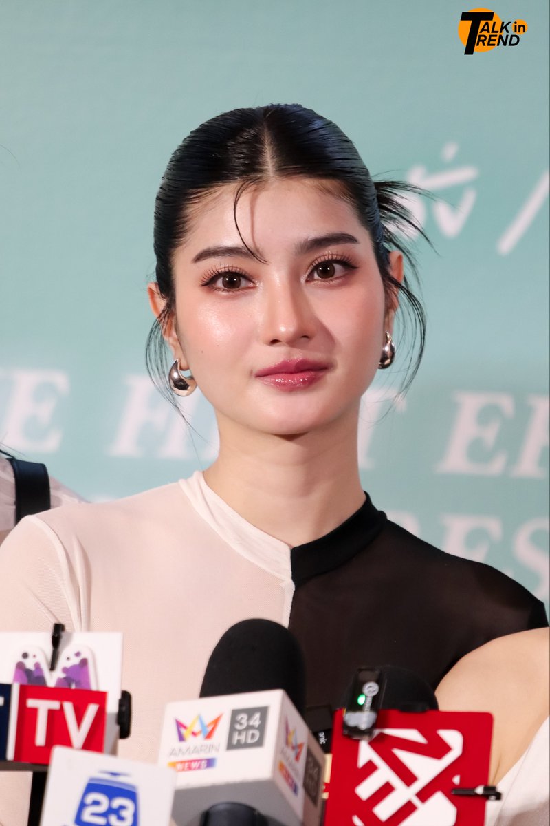 TalkinTrend's tweet image. สองสาว “เมเบิ้ล-แป้งจี่” นักแสดงนำถ่ายทอดชีวิตรักสุดเข้มข้นหลังกรงขัง!!ใน “CLAIREBELL คลั่ง/รัก/นักโทษ” เริ่ม 1 พ.ย. นี้

#ClaireBell #ClaireBellคลั่งรักนักโทษ
#Minemediaproduction
#mable_siriwalee
#pangjiewr 
#Blejie