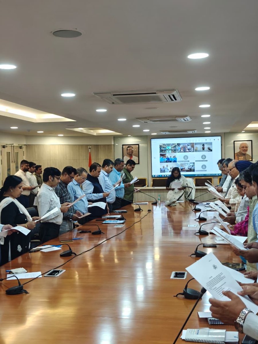 wapcosofficials's tweet image. WAPCOS is committed to uphold the core values of honesty, accountability and good governance in all its endeavours.
#VigilanceAwarenessWeek2025 #IntegrityPledge #WAPCOS #CVC #GoodGovernance @DoWRRDGR_MoJS @NPCCOfficial