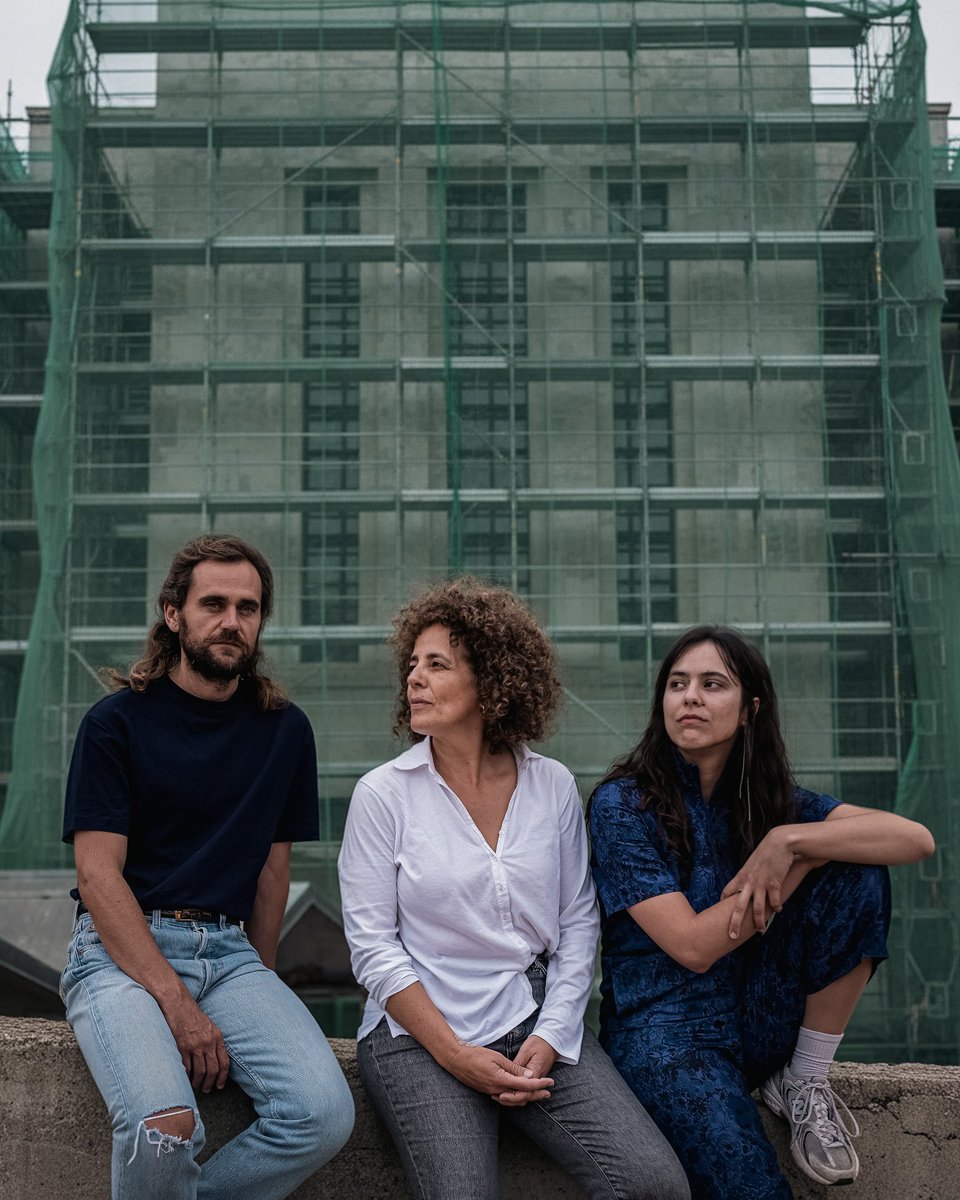 Segona Lectura dramatitzada del #FestivaldelaParaula al <a href="/teatreinca/">Teatre Principal Inca</a> 📌 És el torn de Joan Fullana i Joan Tomàs Martínez amb la presentació de 'De la ciutat eixuta'

<a href="/ProdDeFerro/">Produccions de Ferro</a> 

➕ Vermut musical amb Mar Grimalt! 👇