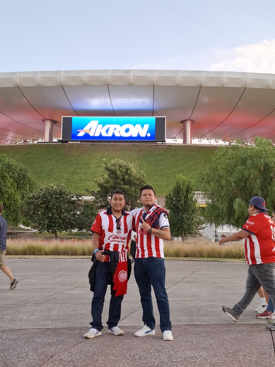 RoberWalker06's tweet photo. @Chivas https://t.co/yLZtVpvwJy