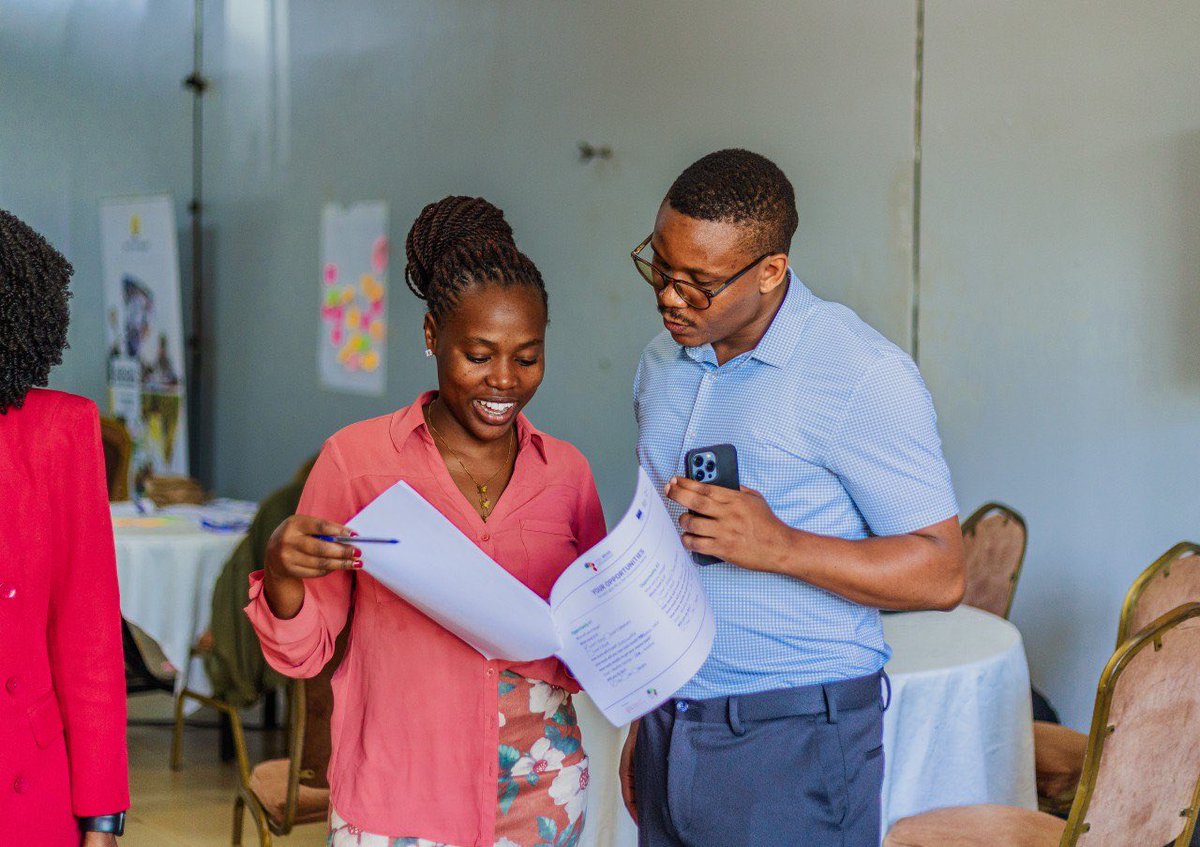 SulunyiS's tweet photo. Started off Module 1 (Green BDS) of  the GIZ- WE4A project!

Empowering 320 women-led green businesses across Northern, Western, Eastern &amp; Central regions.

We kicked off in Hoima with 50+ entrepreneurs attending  2days in-person followed by 10-day online mentorship. https://t.co/I9bDH2dq74