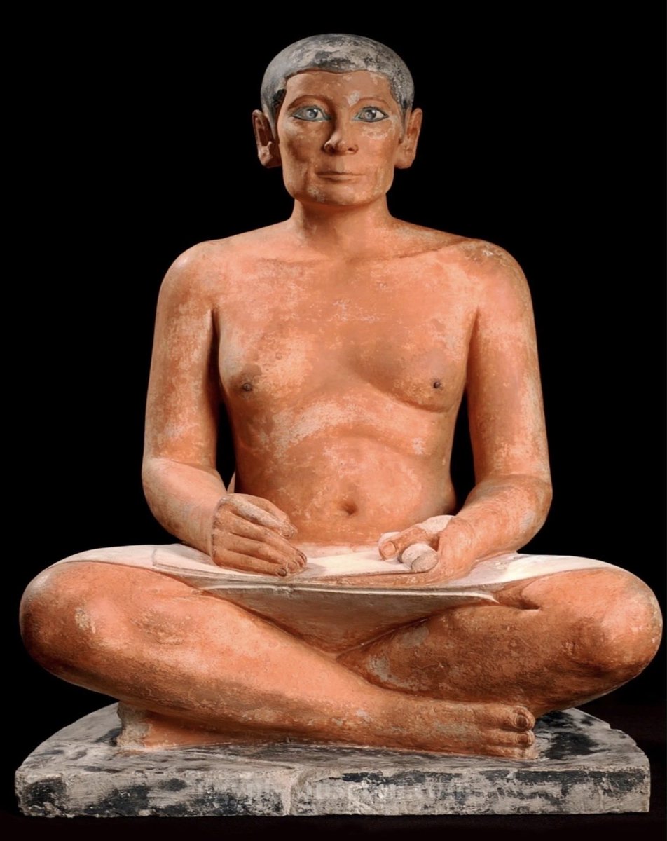 مصر هي أقدم دولة منظمة بحكم  إداري مركزي و جيش نظامي في تاريخ البشر.