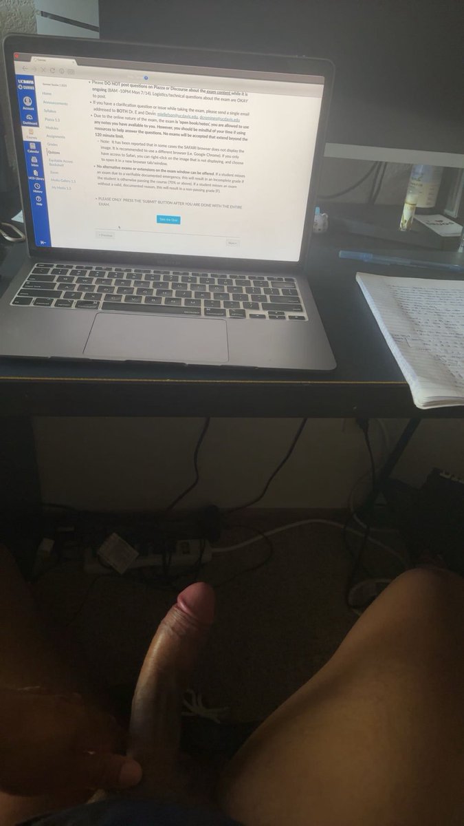 Midterms gmfu 😤 need to use someone as a stress toy (or use me as one 🫣)