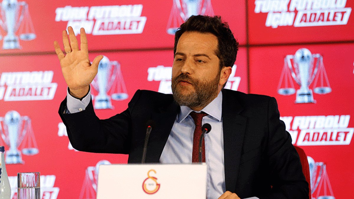 Erden Timur ile hakemler hakkında başlatılan soruşturmayı konuştum. 

Timur: "Biz 2023/24 sezonunda zaten temiz eller operasyonu başlatılsın diye başvurumuzu yapmıştık. 'İlk önce bizden başlayın' dedik. Bu süreci biz başlattık. TFF'ye başvuru yaptık. Sadece hakem konusu değil