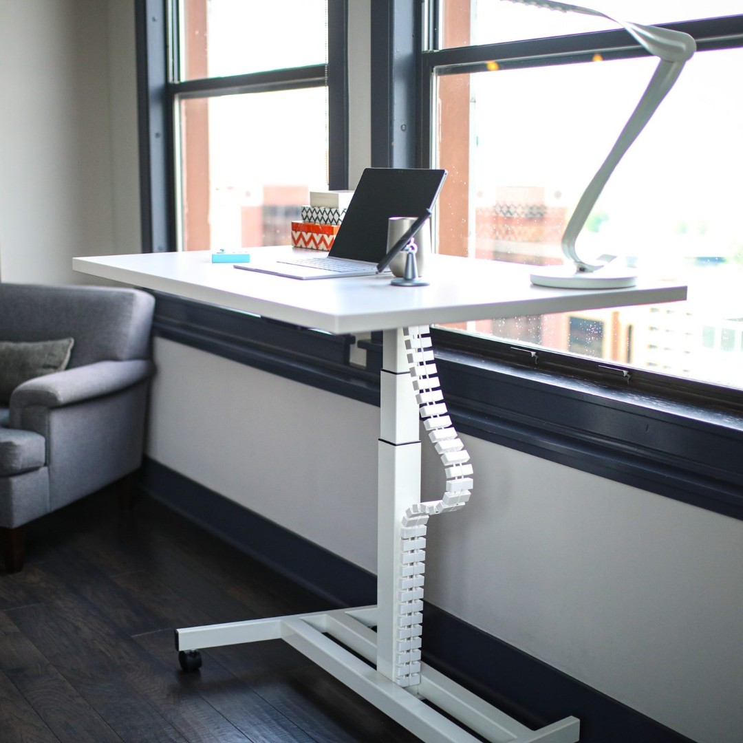 StandingDesKNow's tweet photo. Keep your workspace sleek and agile with our cable management kits designed to ensure your cables are neatly hidden and safe from snagging, no matter how often you adjust your desk height. https://t.co/BCye5hyhp7