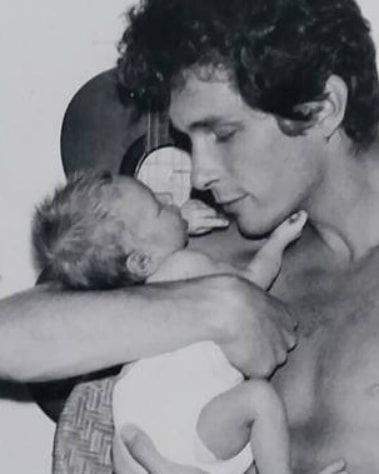 Foxx_nd_Inkwell's tweet image. You have FOUR photo slots to memorialize his life, and you couldn't fill ANY of them with photos of him NOT from his childhood fame and mistreatment?
He lived 70 years, honor him beyond the age of fifteen.