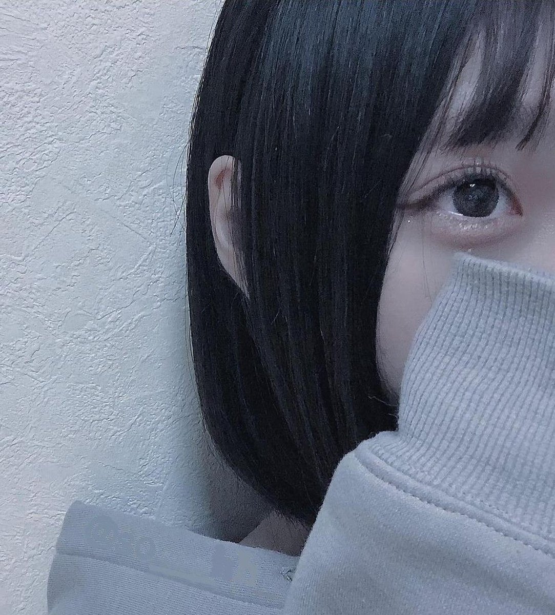 pixiegrl_'s tweet photo. 火曜日昼のメモ：雨／楽しい。散歩する→動画見る。今日もこつこつ。 https://t.co/Kd9bTzxNx5