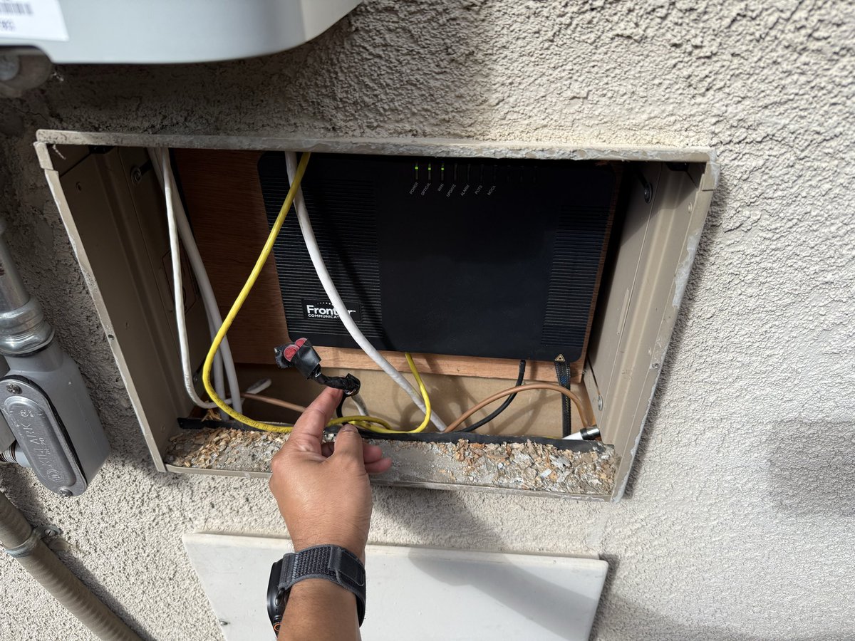 The most sketch wiring job courtesy of <a href="/FrontierCorp/">Frontier Internet</a>!

Doubt it would pass any kind of safety check!