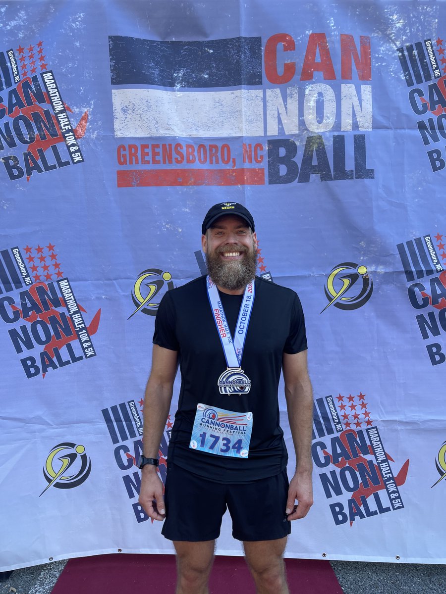 VESPAPower's tweet image. 💥 MOTIVATION MONDAY

VESPA/OFM ATHLETE SPOTLIGHT: JUSTIN THOMAS

Congrats to Justin Thomas @JustinThomasNC for completing the Cannonball Marathon, coming in 1st AG and 10th place OA with a time of 3hrs 17min!! This was his second fastest marathon time! Well done!! 👏💪💥🐝🔥🏃‍♂️⏱…