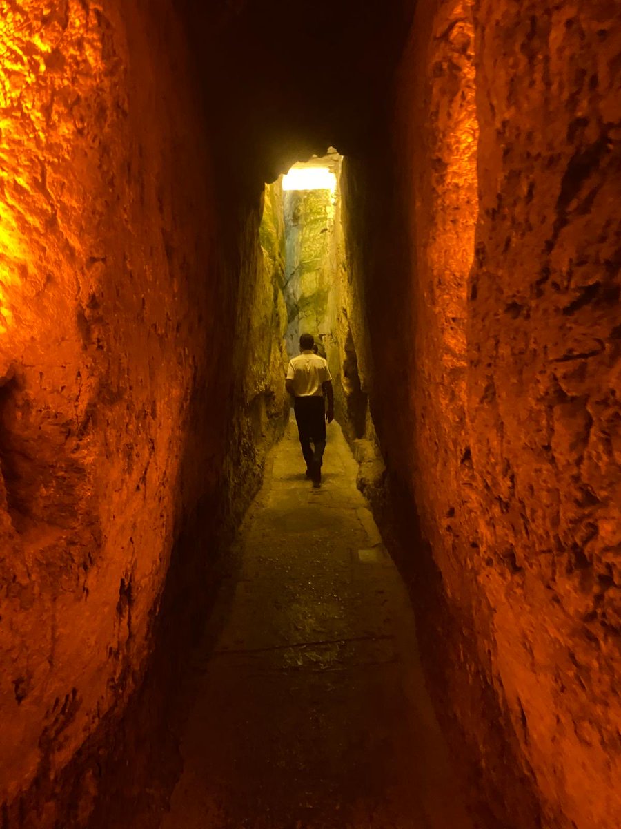 MosabHasanYOSEF's tweet image. Just beneath the Western Wall, twenty meters below where roots weave into bedrock, I pressed my palm against stone older than exile.
No chants, no crowds, only history’s quiet hum. Foundation stones from Solomon’s era and Herod’s expansions stand undeniable, too solid for…