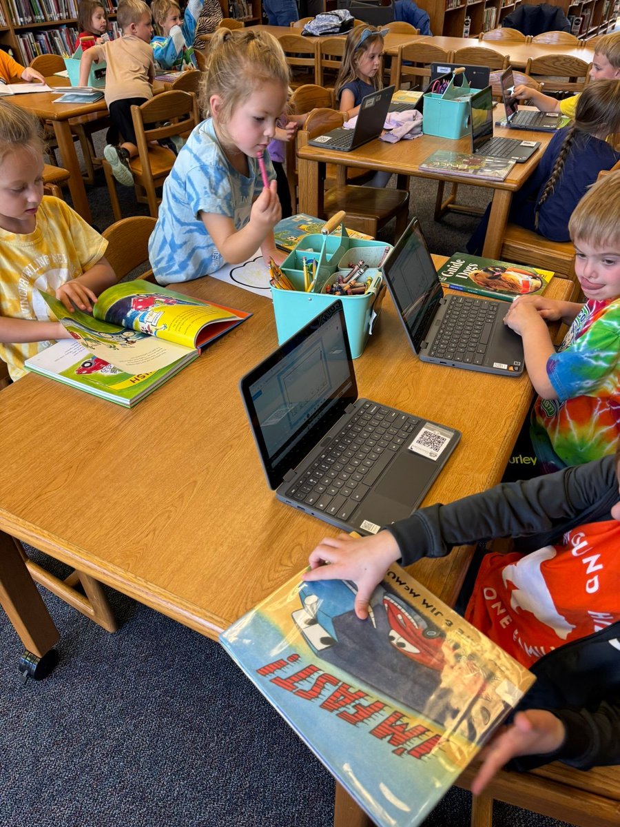 MrsLibraryLady8's tweet image. We&apos;re diving into our initial Common Sense Media lessons in the library. Each grade explores a unique theme, yet all focus on ensuring safe online decisions. #OnlineSafety #DigitalLiteracy