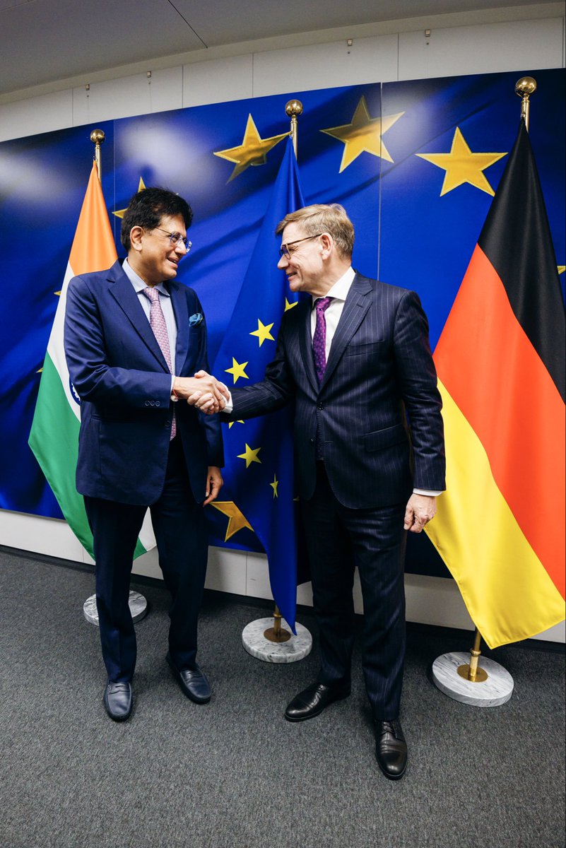 AuswaertigesAmt's tweet image. Indien 🇮🇳 ist Schlüsselpartner für Innovation &amp;amp; Wachstum. Wir wollen ein rasches EU‑Indien‑Freihandelsabkommen – für stärkere wirtschaftliche Zusammenarbeit und nachhaltigen Wohlstand.  
#EUIndia #Handel #Partnerschaft
— @AussenMinDE in Brüssel