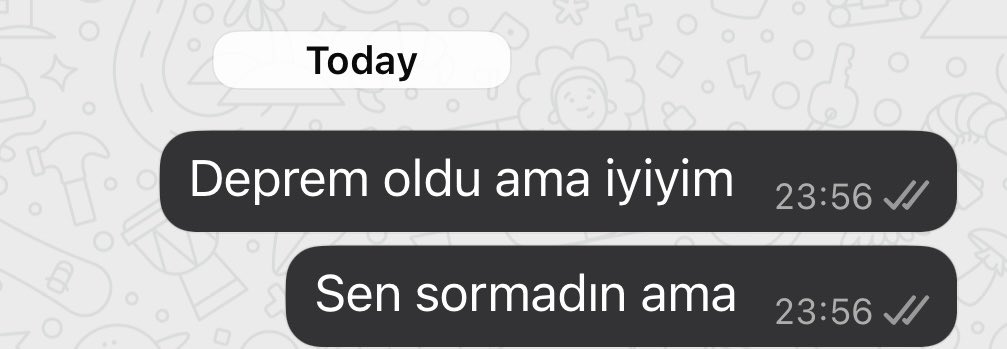 ezgihoscan's tweet photo. yazan yazıyor https://t.co/HyTnbgziGZ