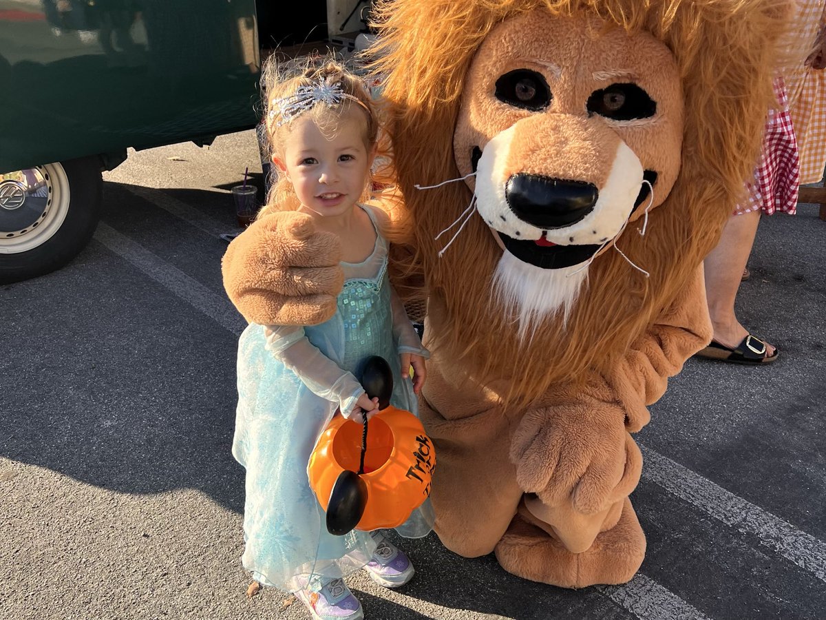 Trunk or Treat at Little Friends Preschool!