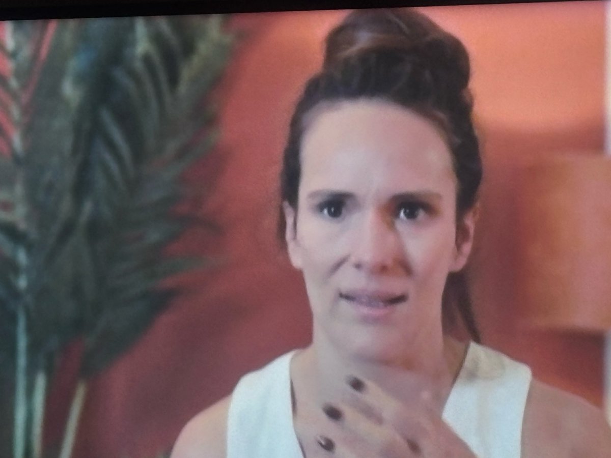 Imagine being married to Grace.
Imagine waking up to her constant negativity .
Imagine having to explain yourself every day.

Yes fucking hard work.  #MAFSUK

Leave Ashley.