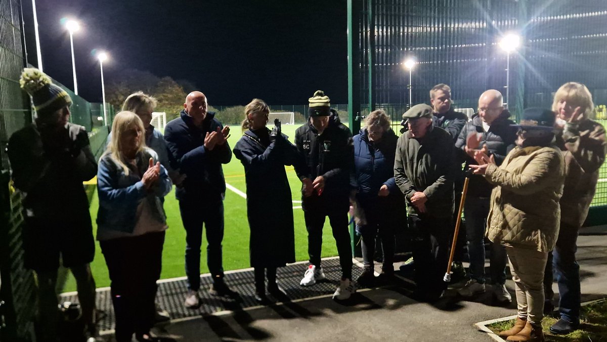 BCSA2016's tweet image. 🎀💛🖤✂️🎀💛🖤✂️🎀💛🖤✂️
📣 Our Floodlit 4G Facility is now officially open 🎉

📣Massive thanks to all who have helped make it happen over the past 11 yrs....

📣Massive thanks to the funders for the £1.2 million project:
@NorthLincsCNews
UK Shared Prosperity Fund #UKSPF 
1/2