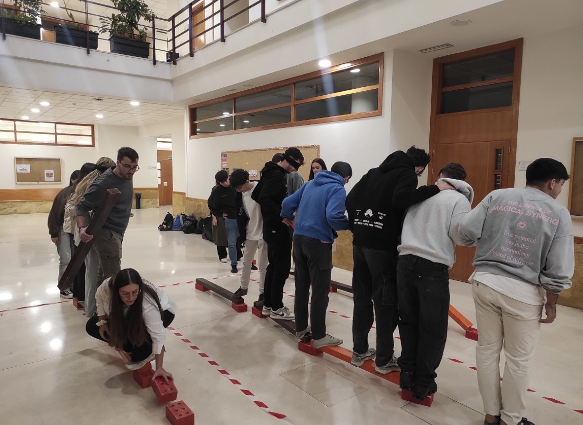 👏🏻Qué suerte tienen nuestros chicos y chicas en <a href="/EconomiaUsal/">Economía y Empresa</a> de la <a href="/usal/">Universidad de Salamanca</a> con su profesora #Maribel y #Vicedecana!!! Hemos vivido una #oportunidad apasionante!!! Gracias y más gracias a <a href="/ICJCEAuditores/">ICJCE Auditores</a> 🫶

💪🏻tribunasalamanca.com/noticias/42156…