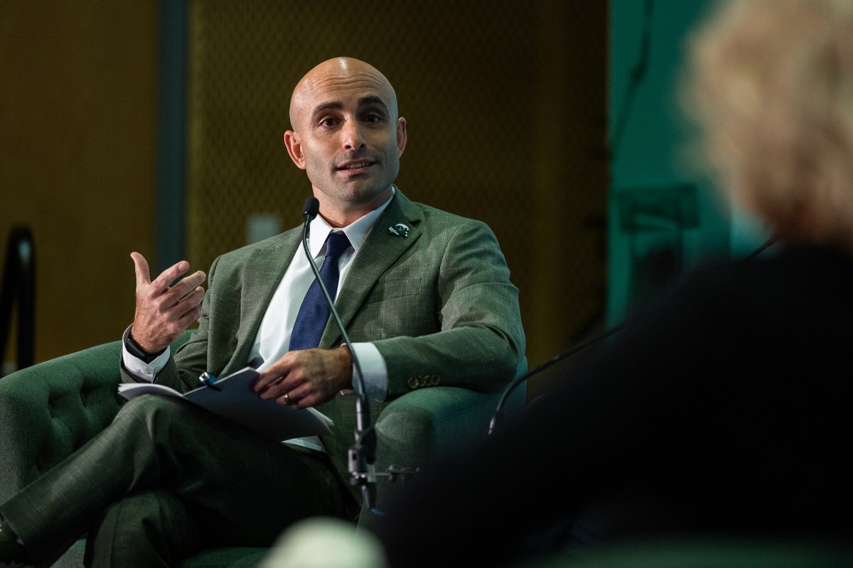 Tulane alum Evan Nicoll co-launches 1834 Ventures, a $20M fund investing in Tulane-affiliated startups and connecting promising founders with capital. Among their investments? Biotech innovator Informuta!

Read more: bit.ly/4nYWvZw
Photo Credit: Kenny Lass