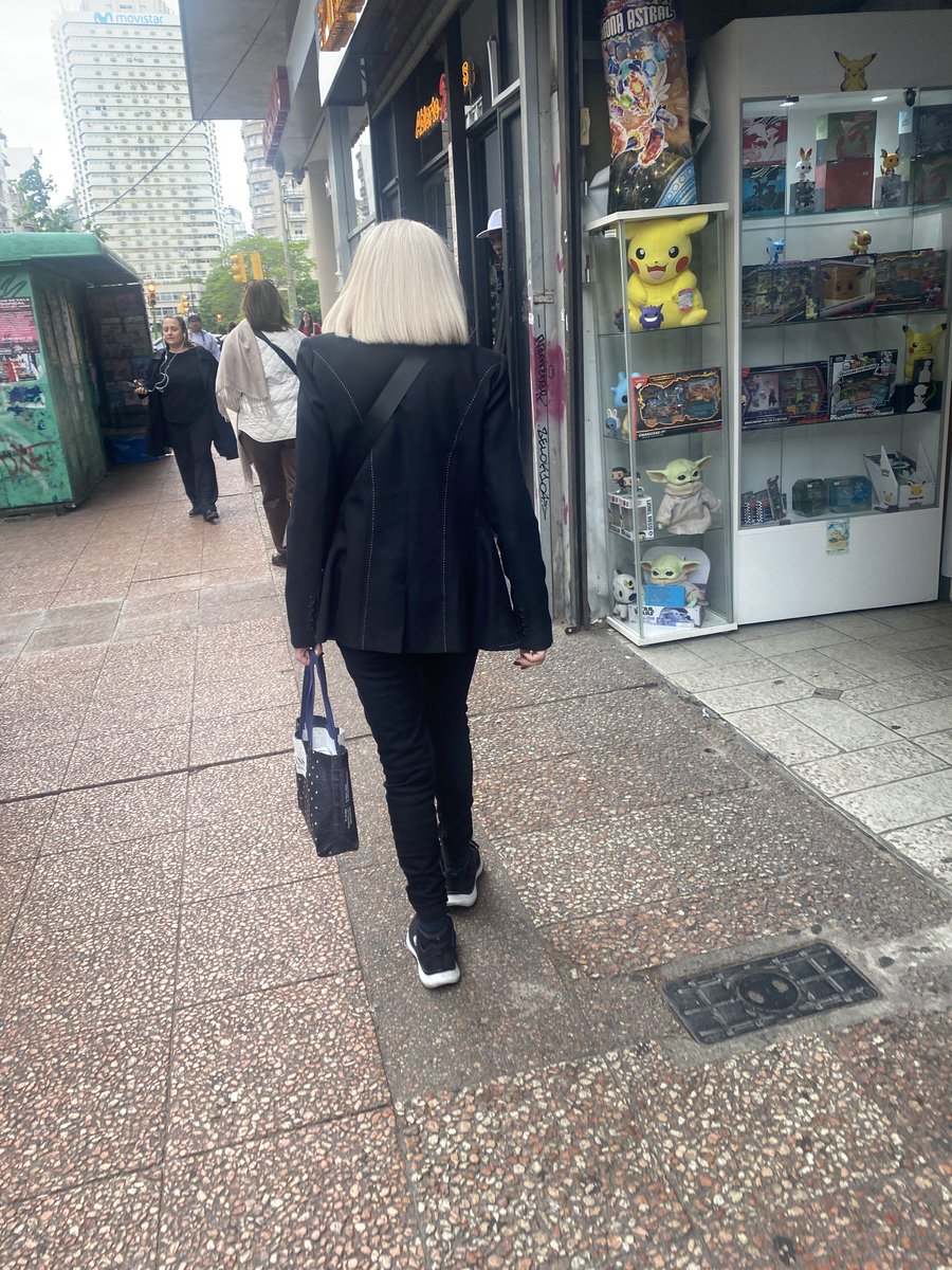 Hoy me encontré a Sia!!!

Pd: Los envidiosos dirán q no es jajajajaj