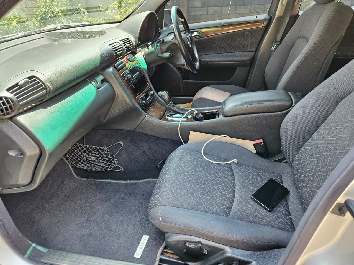 Talism_an's tweet image. *lMERCEDES BENZ C240
Yom 2004
M112 engine with 2400cc 
Automatic transmission 
Electric seats
Premium fabric interior 
16" Benz alloys
Price Ksh.655k. 
0723515478
