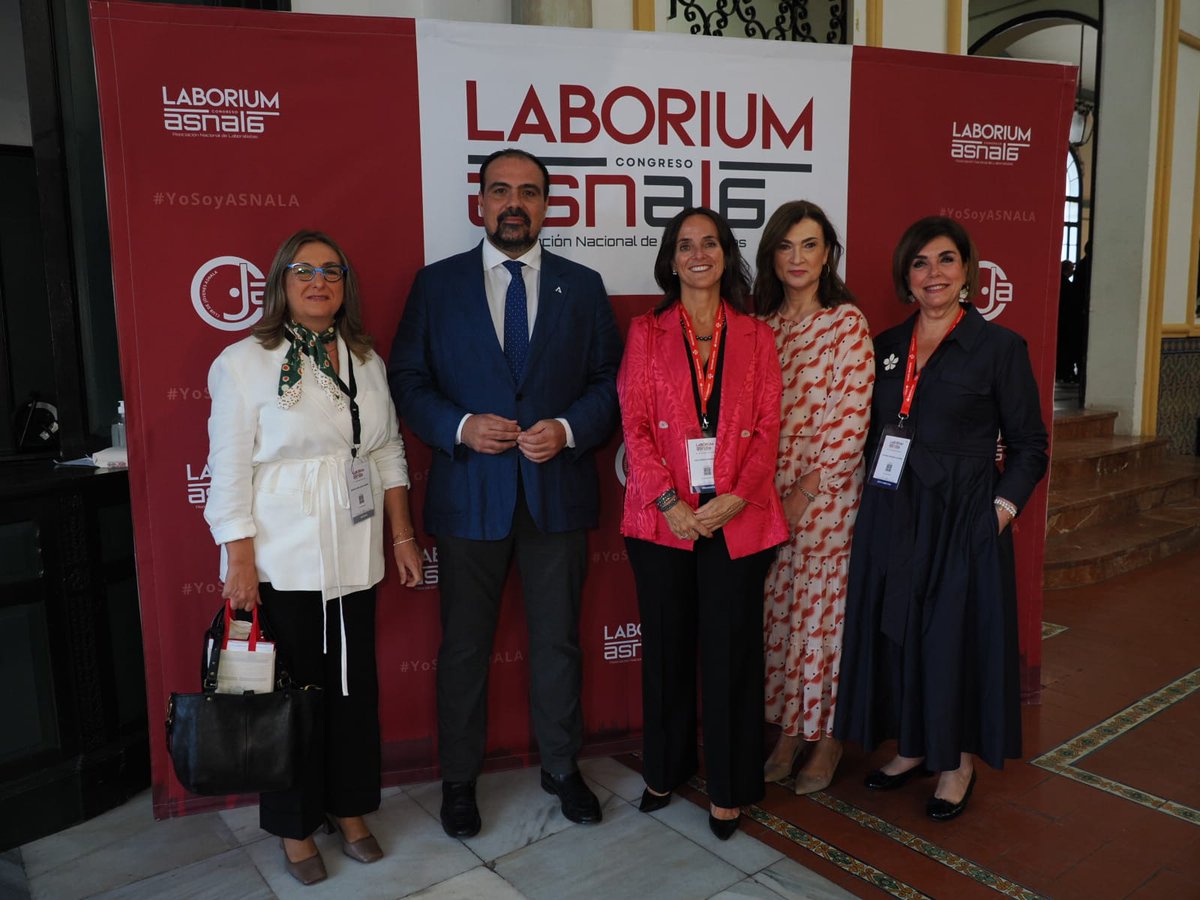 🤝 Durante #Laborium2025, hemos tenido el honor de contar con la presencia de:

• <a href="/ja_nietob/">José Antonio Nieto</a>, consejero de <a href="/JusticiaJunta/">Consejería Justicia, Admón Local y Función Pública</a>. 
• Beatriz Barranco, viceconsejera de <a href="/EmpleoJunta/">Consejería de Empleo, Empresa y Trabajo Autónomo</a>.
• José Manuel Gómez, presidente del <a href="/Carl_Sercla/">Consejo Andaluz de Relaciones Laborales</a>.
• Luis Roda, director general de #Trabajo,