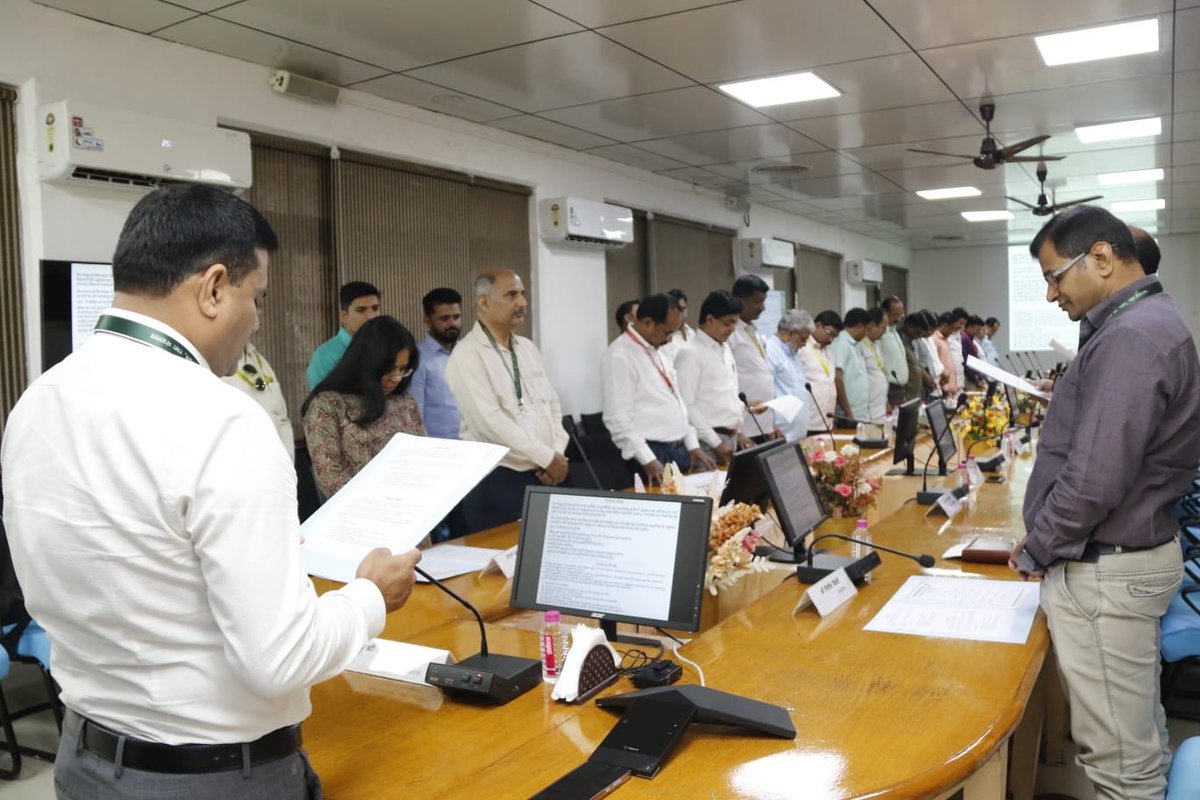 AFK_MIL's tweet photo. #VigilanceAwarenessWeek is being observed at AFK from 27 Oct to 02 Nov 2025 on theme "Vigilance: Our shared responsibility". On the occasion of opening day ceremony on 27 Oct 2025, Integrity pledge administered by Shri Arun R. Thakur, CGM/AFK to officers &amp; AFK employees.@CVCIndia https://t.co/N30YFWrmkI