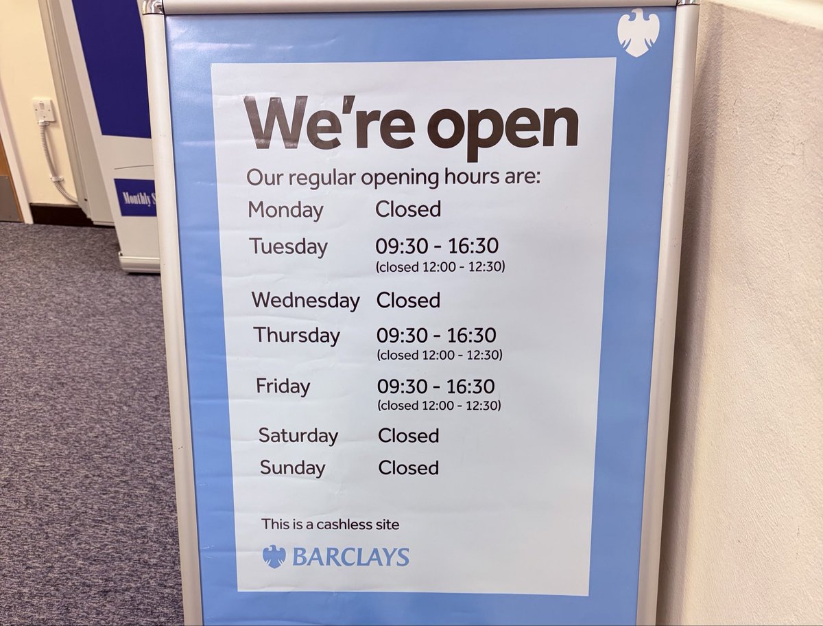 MarkVersallion's tweet image. For anyone who banks with Barclays, their Leighton Buzzard Library drop-in ‘branch’ is open tomorrow (Tuesday).  I visited last week as I’d been told by they were shut when they should have been open.

I spoke to the staff who assured me they’ll be open when they should be!