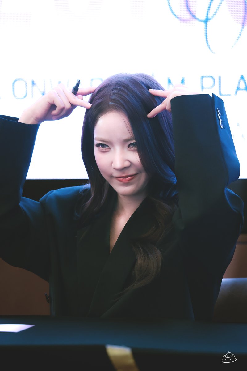 bul250125's tweet image. 251025 May's birthday fansign
MAY BDAY GIFTS AND WISHES
#MAY28thBirthdayFansign #maywyda
