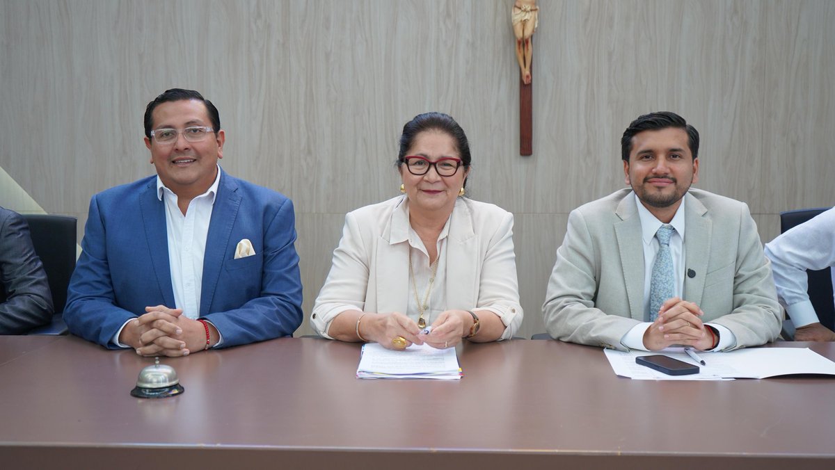 jimmymartinec's tweet image. Participe en la inauguración del II Congreso de los Comités Ciudadanos Locales de Salud, en Guayaquil. Desde el Ministerio de Salud Pública impulsamos, junto a los comités, el fortalecimiento de la prevención, la promoción y los hábitos saludables en cada territorio.

Su trabajo…