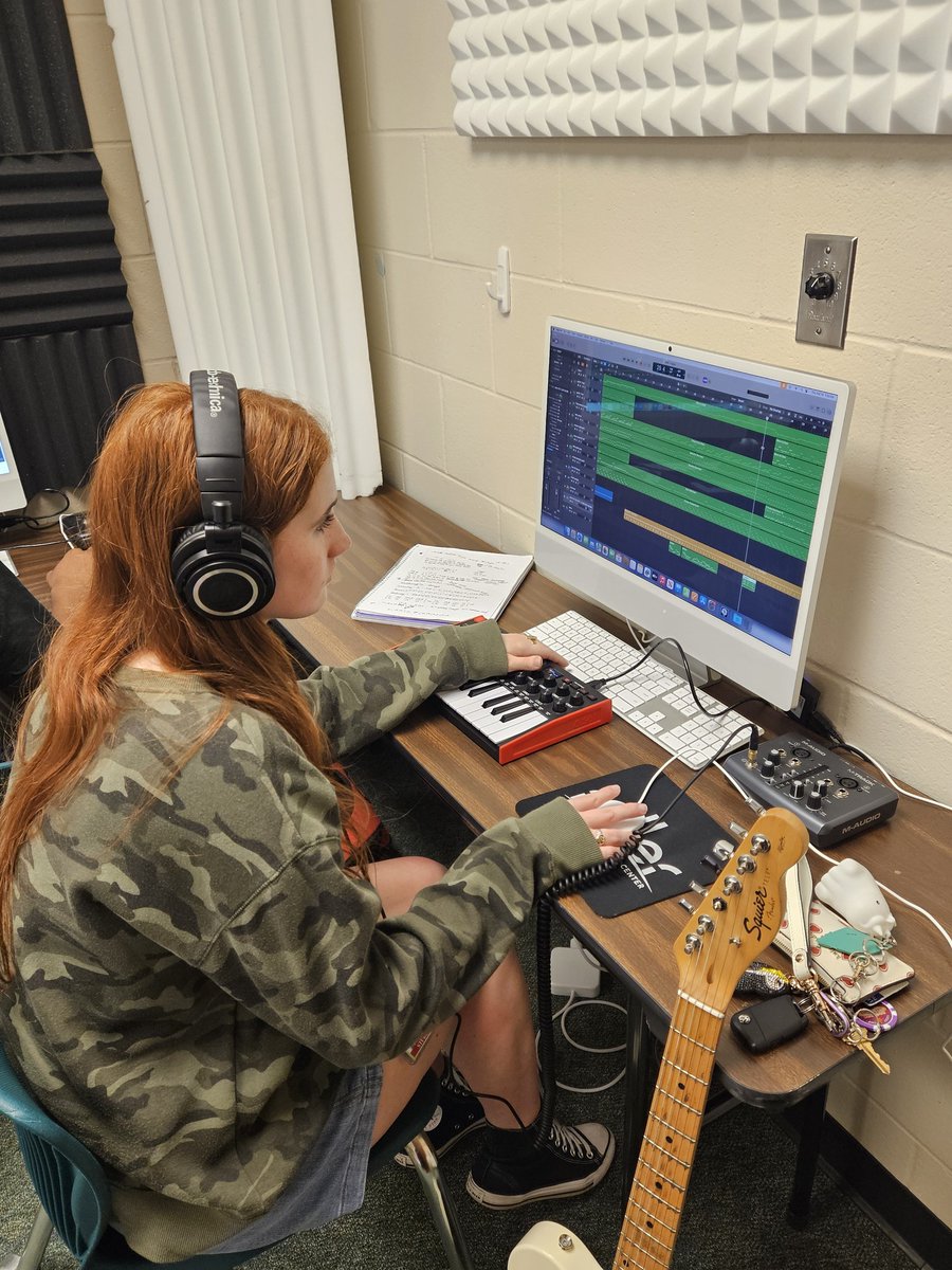 katyisd's tweet image. Recently at Miller Career and Technology Center, first-year Digital Audio students stepped into the studio for hands-on learning. 

Programs like Miller’s Digital Audio pathway highlight the importance of Career and Technical Education. 

#KatyISD #MCTC