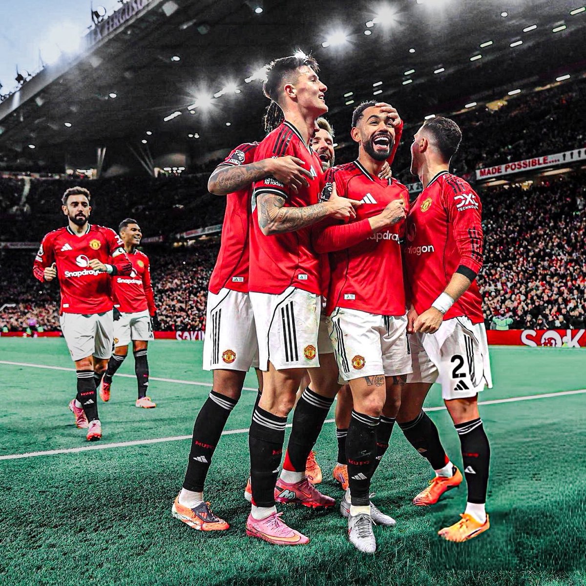 🚨🚨🚨No Manchester United fan should have less than 1k followers. 

Drop your handles and follow anyone that likes your comment. 

Repost 🔁
Follow me ❤️

Let's connect ❤️