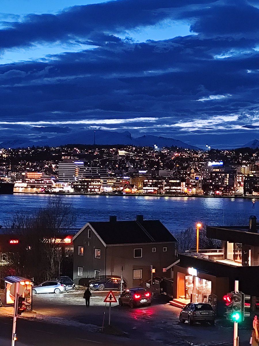 IsaacLesueur's tweet photo. 🇧🇻❤️
📌 Tromsø https://t.co/Jddb9xDE8s