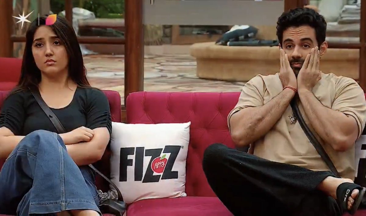 MasalaNation's tweet image. Sometimes I stay up all night wondering…
Koi is bail buddhi ka fan kaise ho sakta hai. 😭

#🐂🧠
#TanyaMittal #BiggBoss19