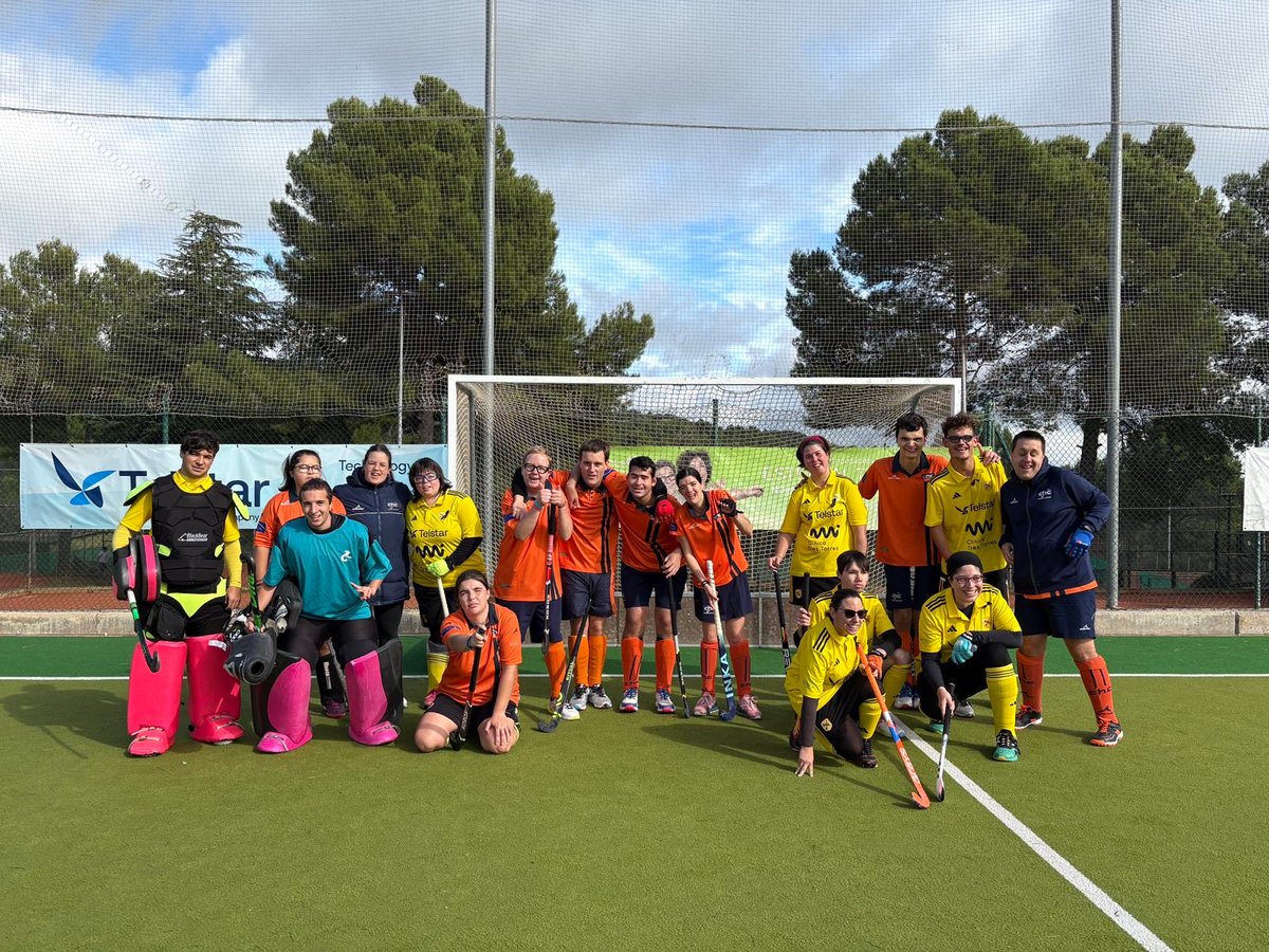Federació Catalana de Hockey tweet media