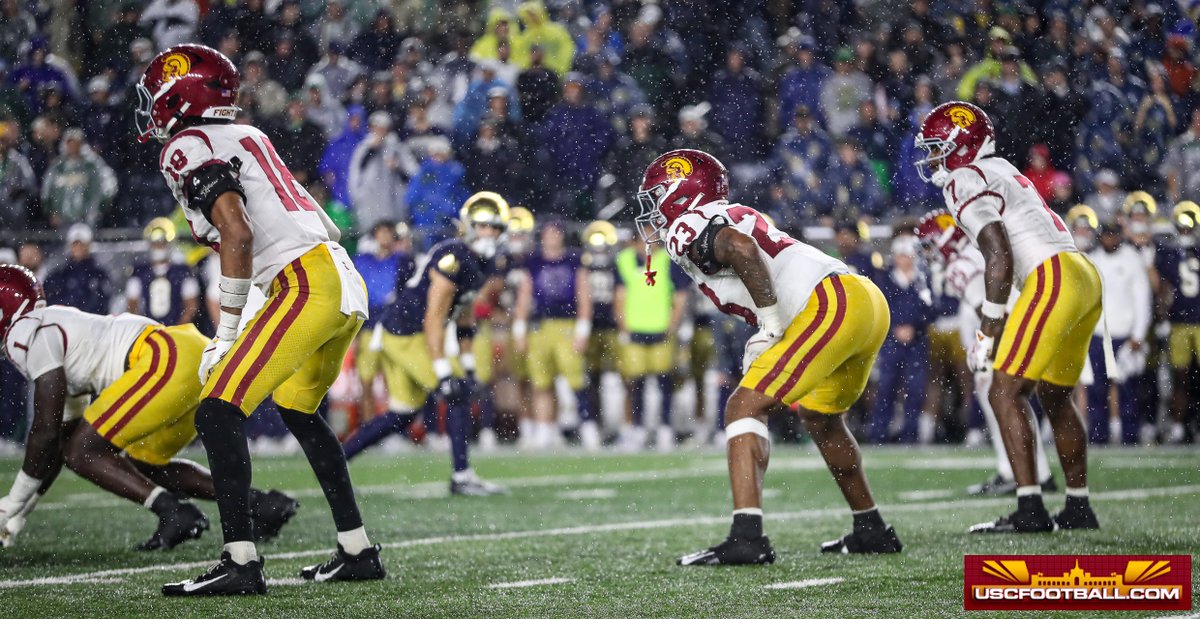 ShotgunSpr's tweet photo. USC was more consistent against the run out of nickel than three-linebacker package against Notre Dame, allowing nearly five yards fewer per rush.

That and more from the #USC participation chart, formation breakdown from rivalry loss at Notre Dame: ($) https://t.co/yW83Ev7ugv https://t.co/aD5JrCAJoj