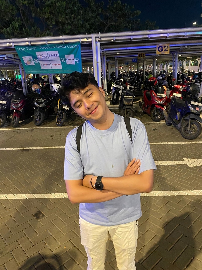 BUKAN BASE RATED tweet media
