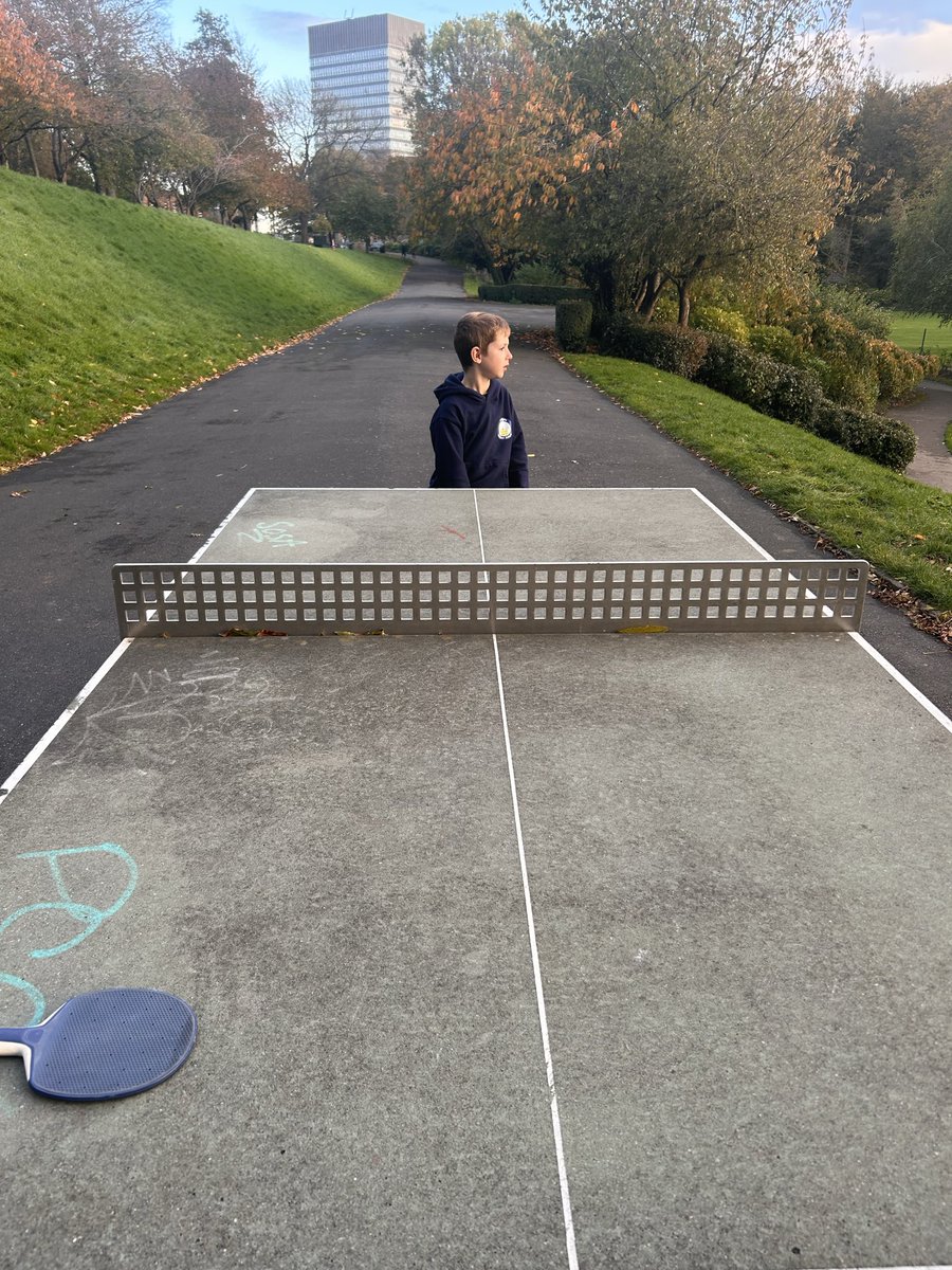 Straight off the train back from London and immediately out for a game of Table Tennis, of course 😴 🏓