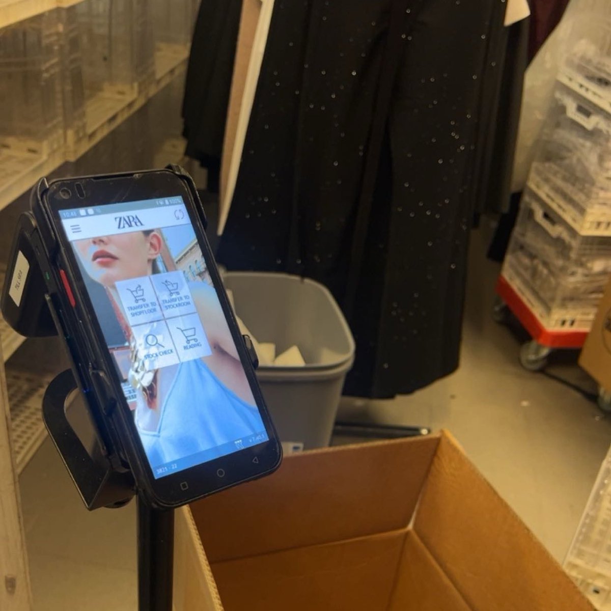 Chaimaelt's tweet image. Par contre j’en ai marre là