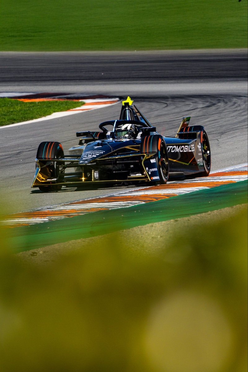 ds_penske_fe's tweet image. First day back in action ✅

#DSPENSKE
#dsperformance
#abbformulae #motorsport #formulae