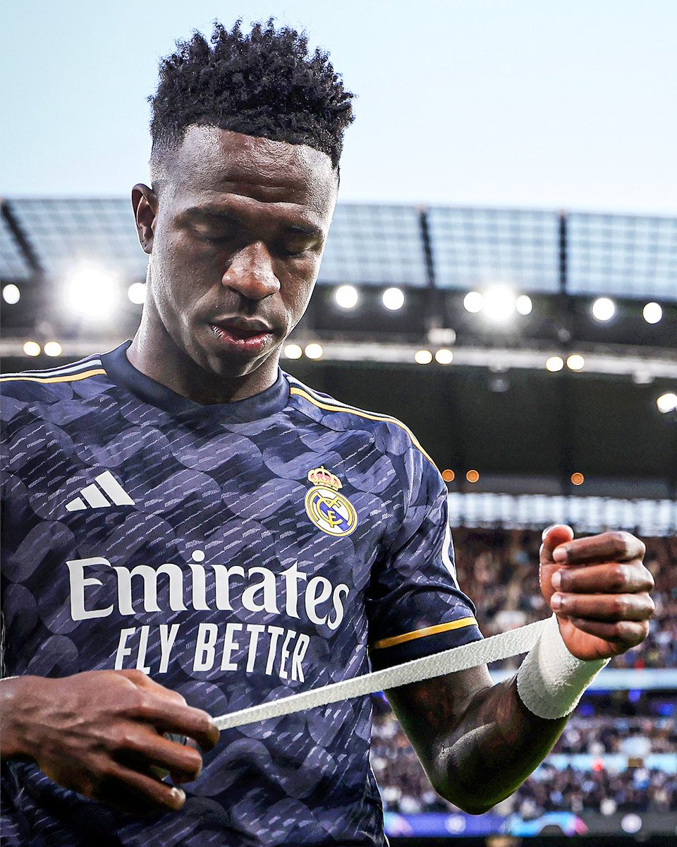 City_Xtra's tweet image. One year ago today, Real Madrid&apos;s directors were reportedly left &apos;furious&apos; after finding out Vinicius Jr had lost to Rodri for the 2024 #BallonDor.

The club&apos;s entire delegation chose to cancel their trip to Paris.

After Rodri&apos;s win was confirmed, Vinicius Jr posted online,…