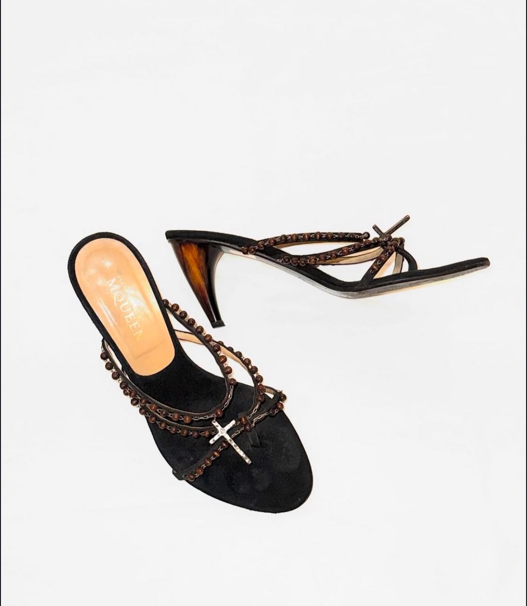 There was a seller selling these online a few months ago, I’m so sad I missed them.