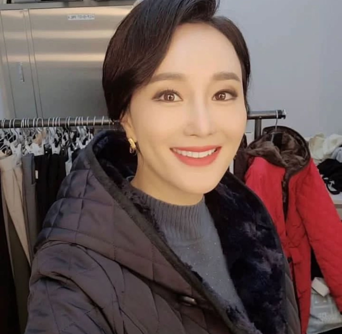 ChefEunji's tweet photo. 모든 미소 뒤에는 당신이 결코 이해할 수 없는 이야기가 있습니다😍 https://t.co/zaPItVwhcC