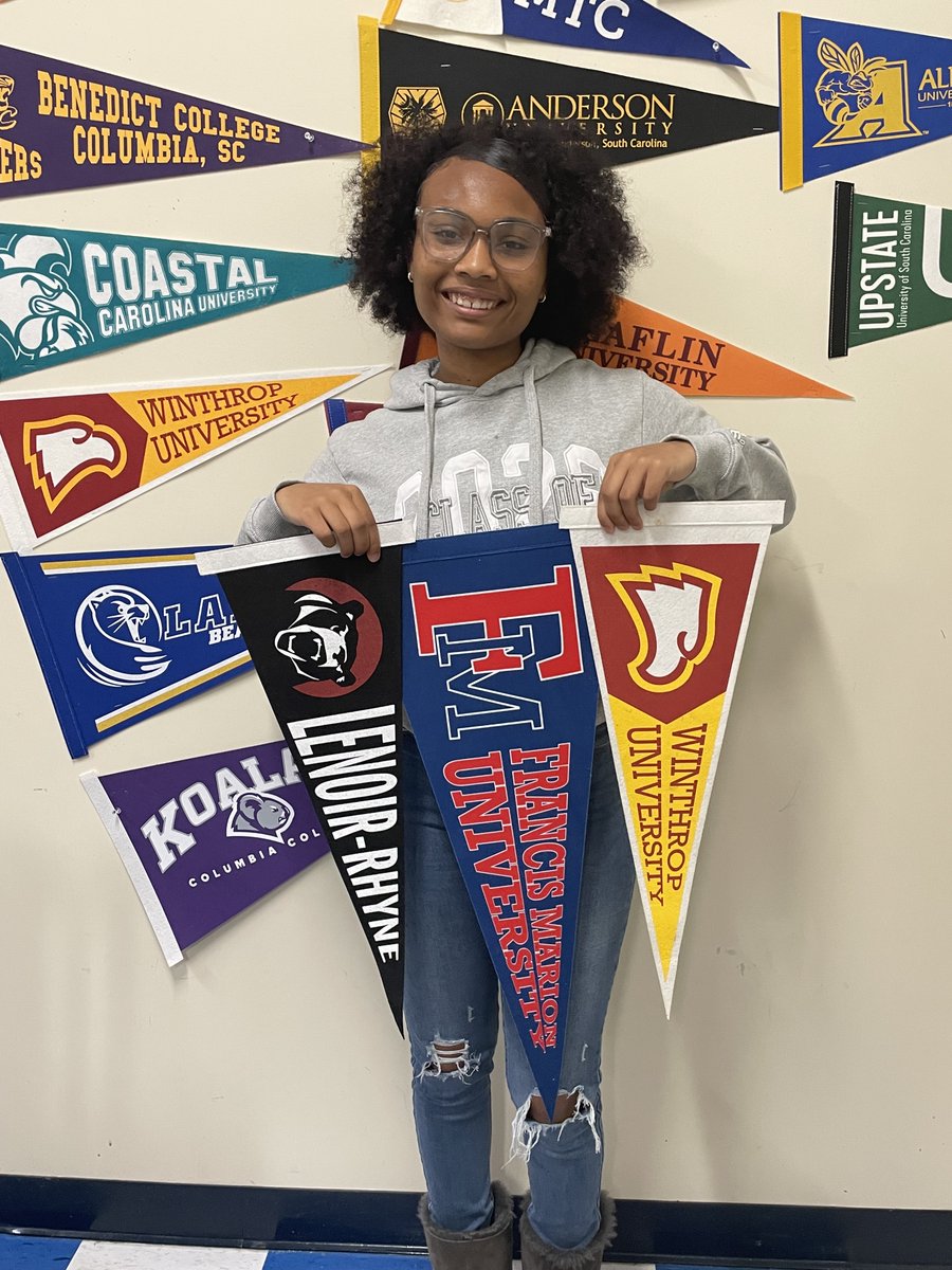 Richland Northeast High College Center tweet media