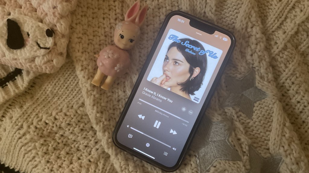 forget-me-not tweet media